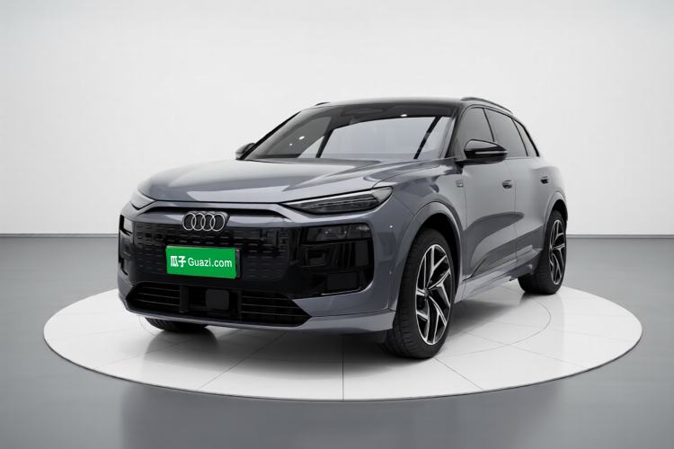 Audi Q6L e-tron 2026 First Launch Navigation Edition
