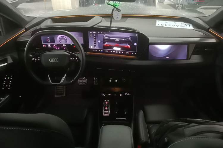 Used Audi Q6L e-tron 2026 First Launch Navigation Edition Center Console