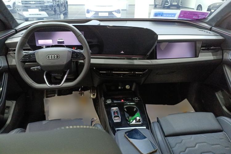 Used Audi Q6L e-tron 2026 Ultra-Long Range Edition Center Console