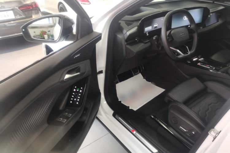 Used Audi Q6L e-tron 2026 First Launch Navigation Edition Driver Seat