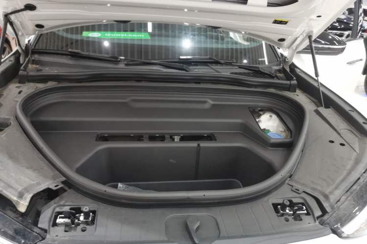 Used Audi Q6L e-tron 2026 First Launch Navigation Edition Engine Bay