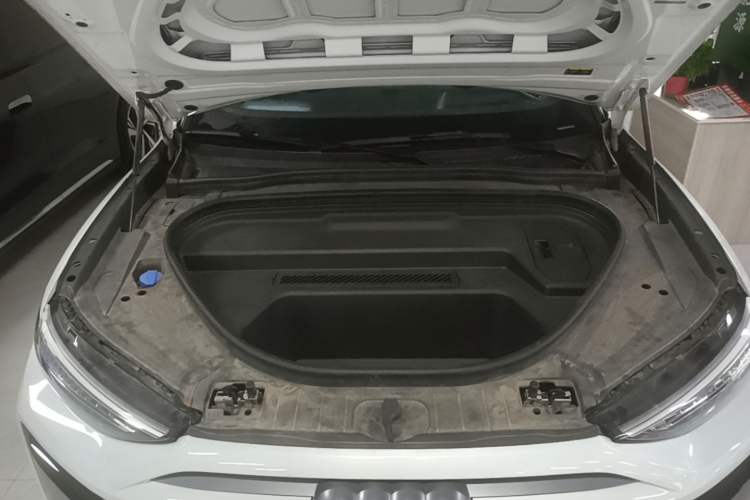 Used Audi Q6L e-tron 2026 First Launch Navigation Edition Engine Bay