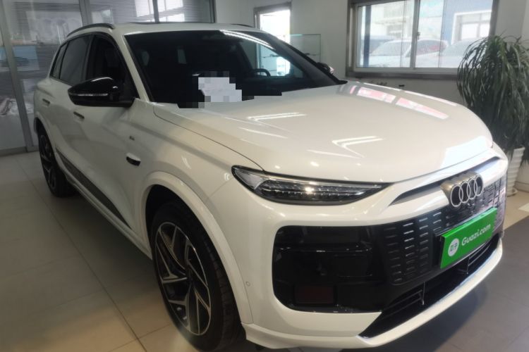 Used Audi Q6L e-tron 2026 First Launch Navigation Edition Exterior 1