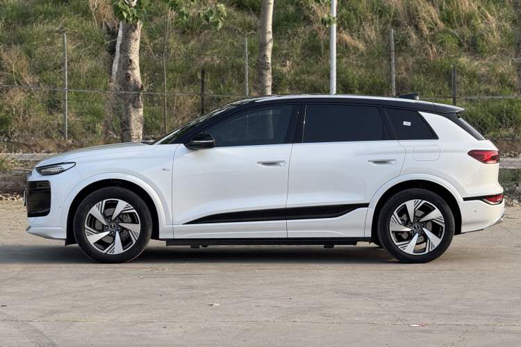 Used Audi Q6L e-tron 2026 Ultra-Long Range Edition Exterior 3