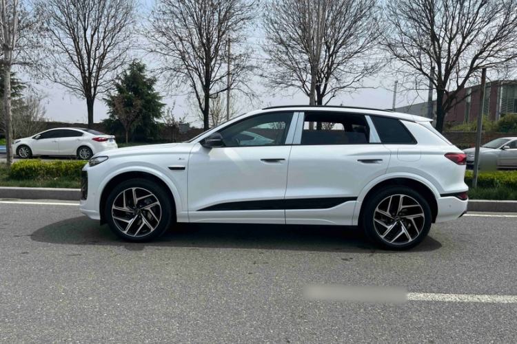 Used Audi Q6L e-tron 2026 First Launch Navigation Edition Exterior 4