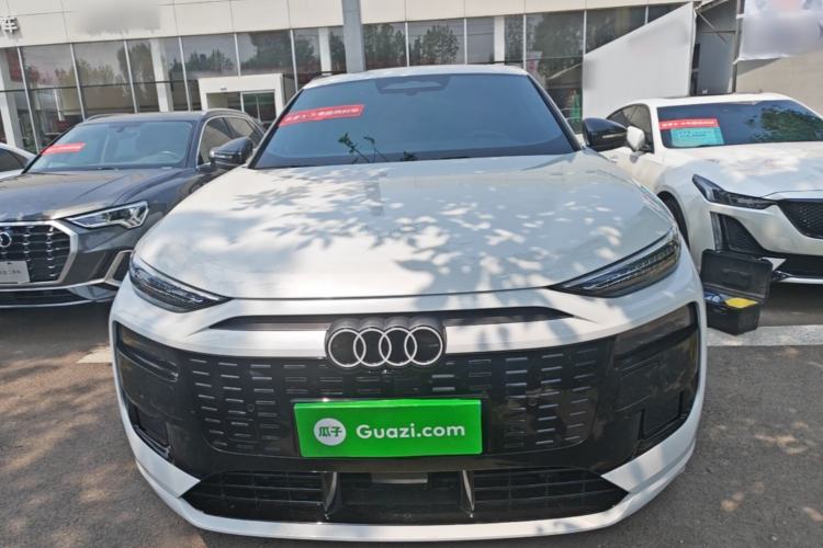 Used Audi Q6L e-tron 2026 First Launch Navigation Edition Front