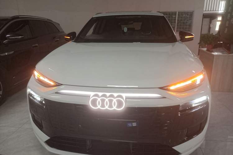 Used Audi Q6L e-tron 2026 First Launch Navigation Edition Front