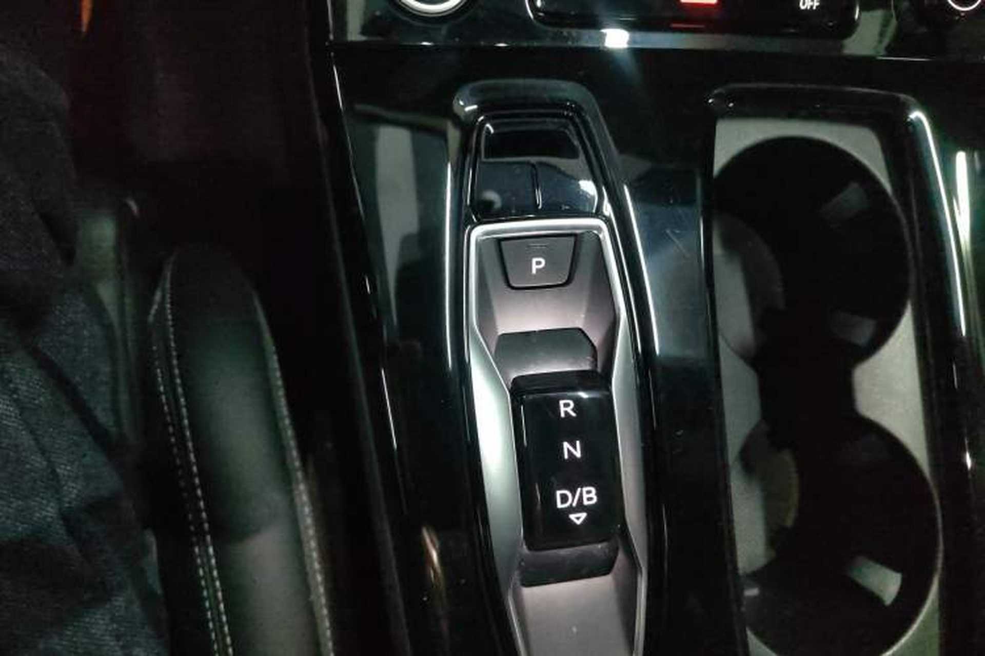 Used Audi Q6L e-tron 2026 First Launch Navigation Edition Gear Lever