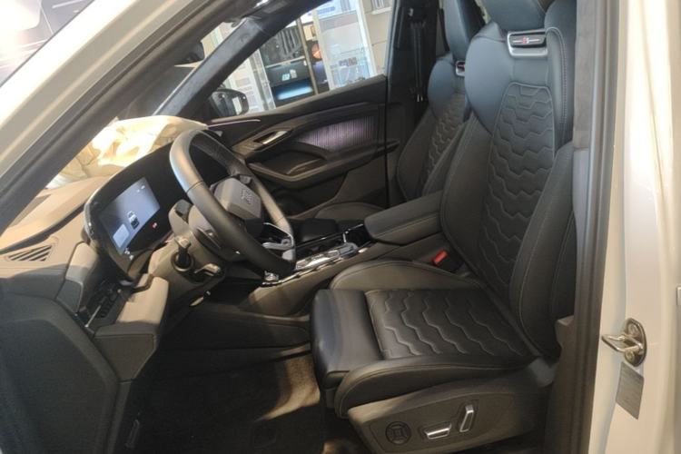 Used Audi Q6L e-tron 2026 First Launch Navigation Edition Left Front Seat