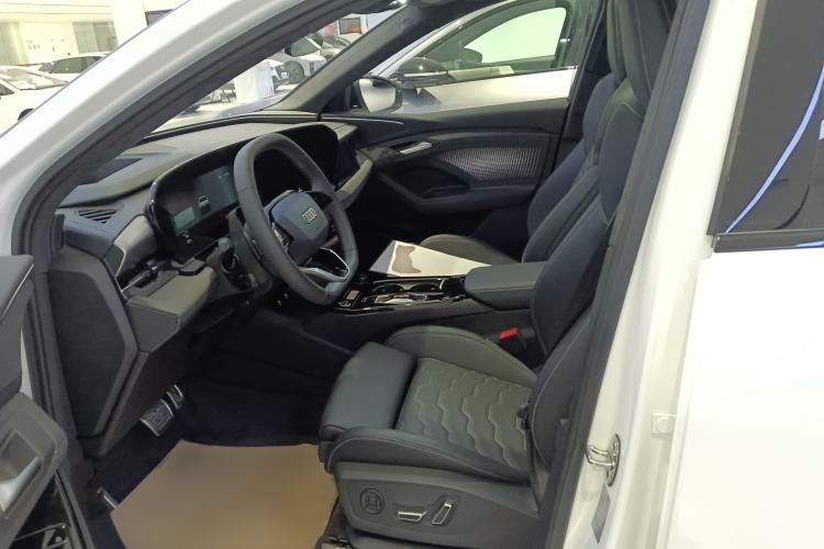 Used Audi Q6L e-tron 2026 First Launch Navigation Edition Left Front Seat