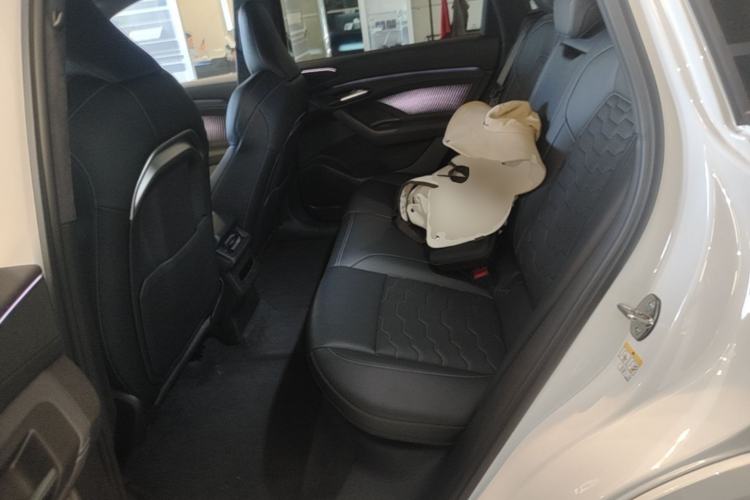 Used Audi Q6L e-tron 2026 First Launch Navigation Edition Left Rear Seat