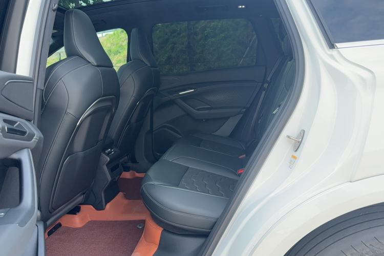 Used Audi Q6L e-tron 2026 Ultra-Long Range Edition Left Rear Seat