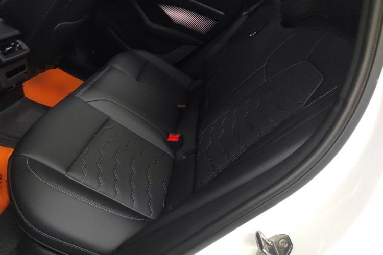 Used Audi Q6L e-tron 2026 First Launch Navigation Edition Left Rear Seat