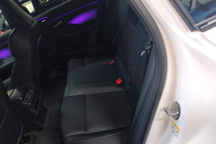 Used Audi Q6L e-tron 2026 First Launch Navigation Edition Left Rear Seat