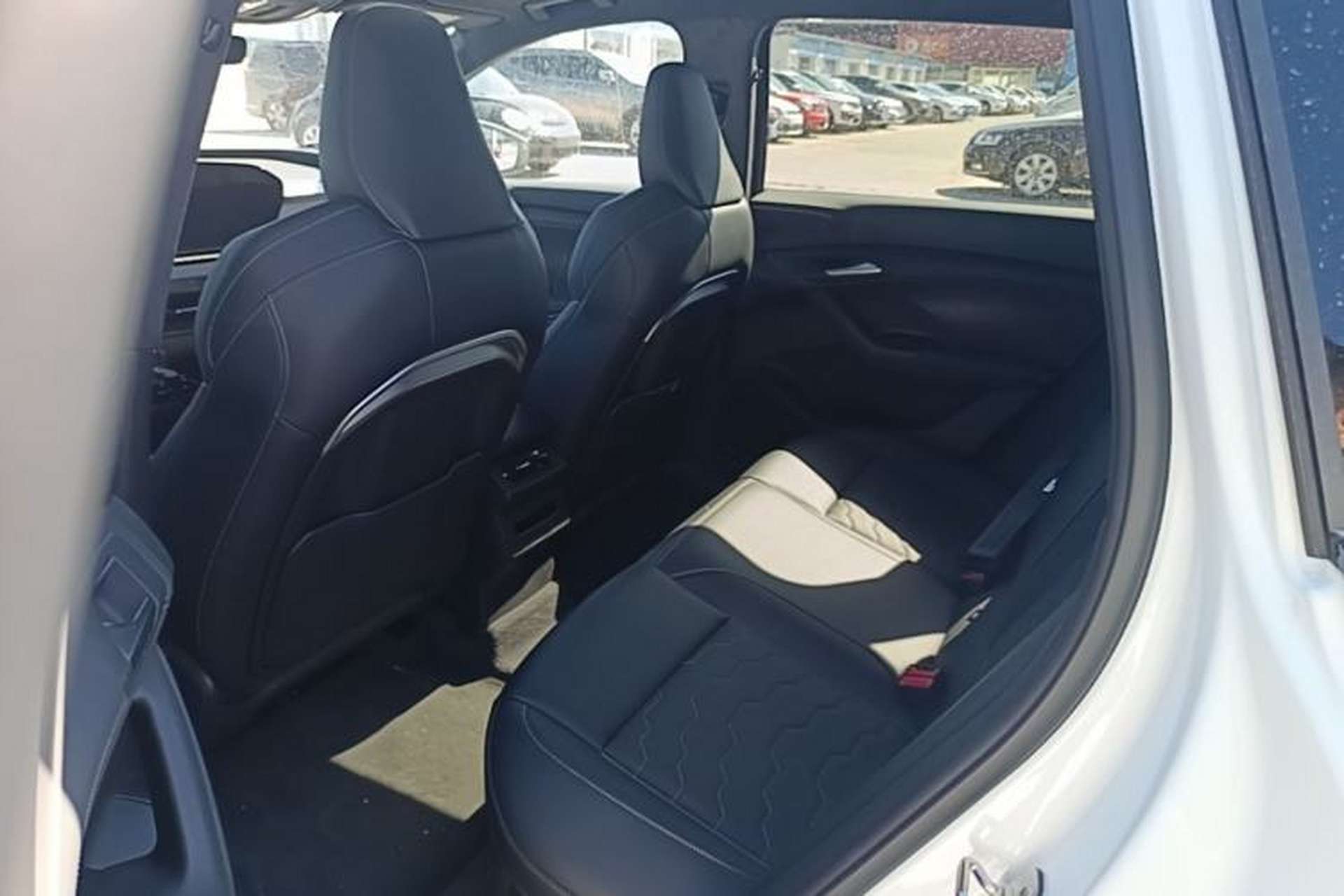 Used Audi Q6L e-tron 2026 First Launch Navigation Edition Left Rear Seat