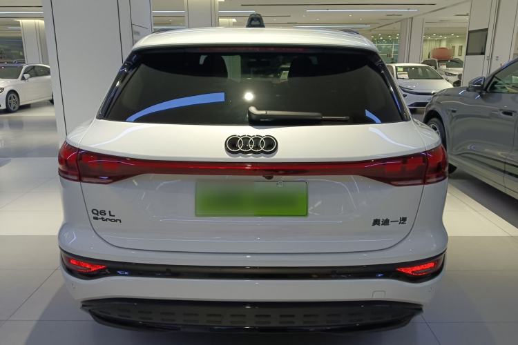 Used Audi Q6L e-tron 2026 First Launch Navigation Edition Rear