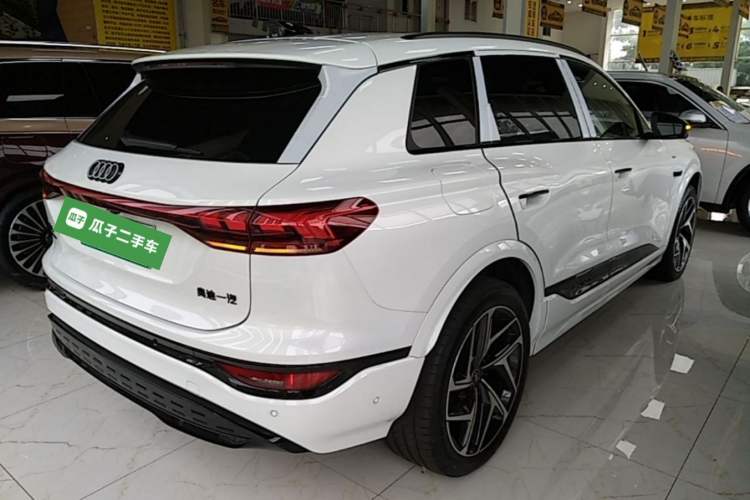 Used Audi Q6L e-tron 2026 First Launch Navigation Edition Rear Right 45 Deg