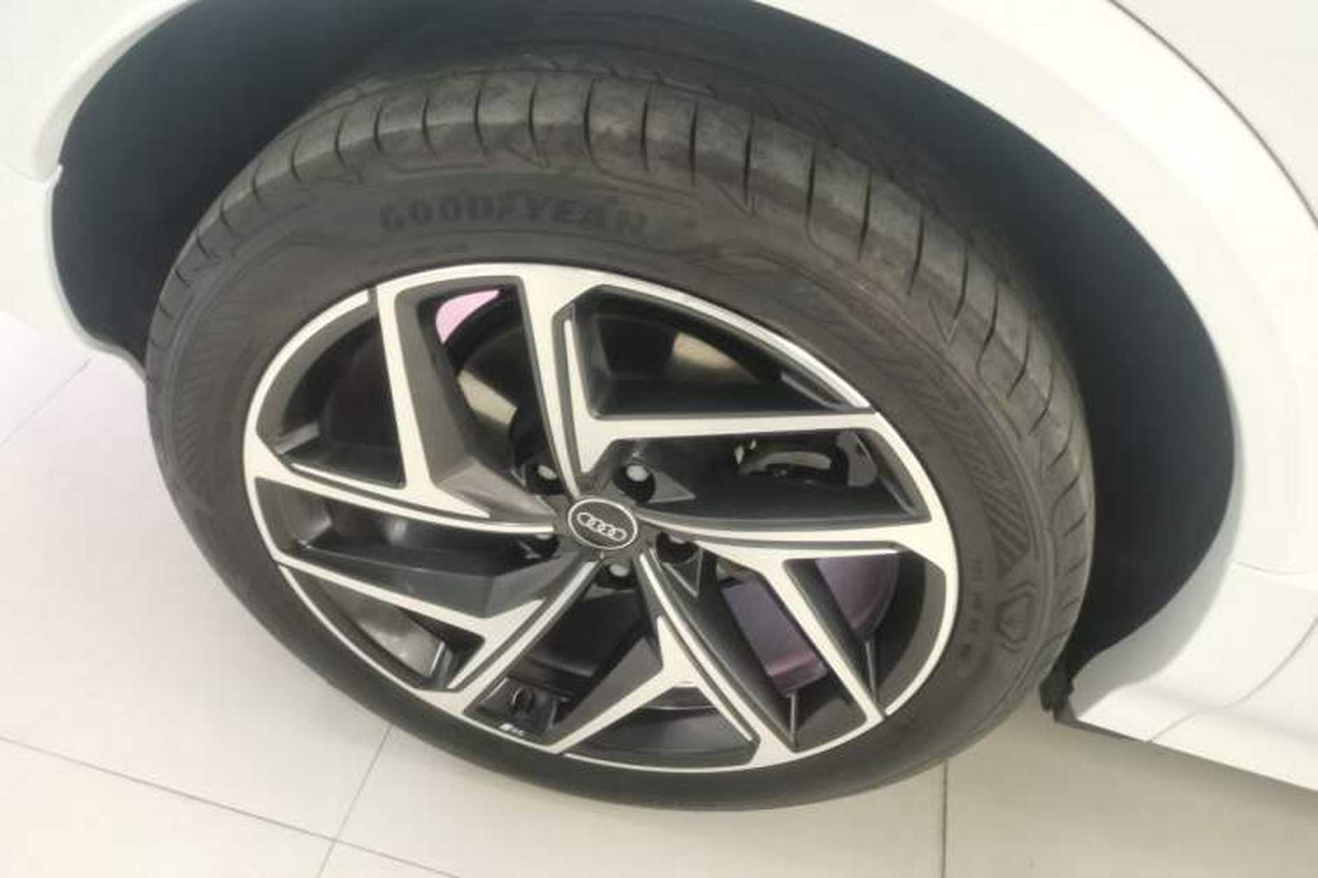 Used Audi Q6L e-tron 2026 First Launch Navigation Edition Right Rear Wheel Hub