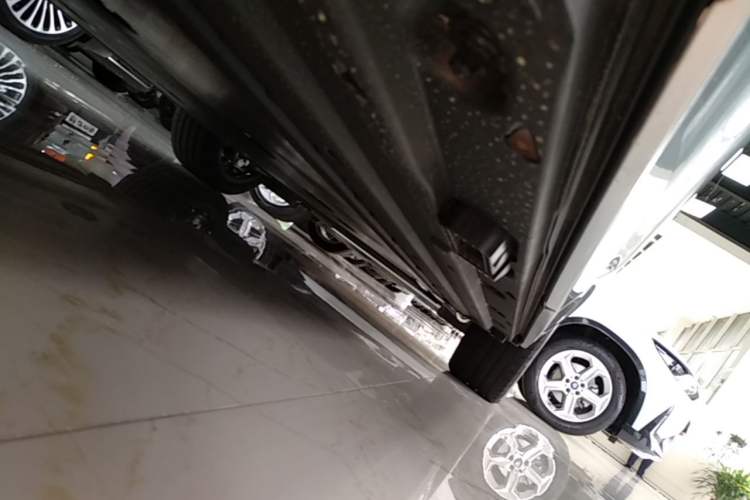 Used Audi Q6L e-tron 2026 First Launch Navigation Edition Right Side Sill