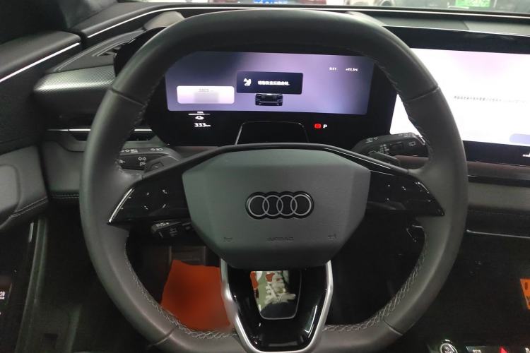 Used Audi Q6L e-tron 2026 First Launch Navigation Edition Steering Wheel