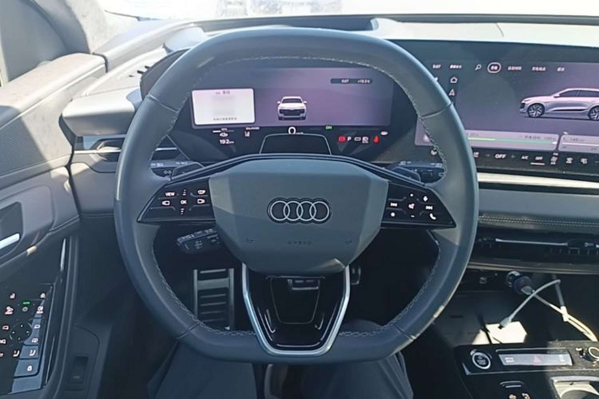 Used Audi Q6L e-tron 2026 First Launch Navigation Edition Steering Wheel