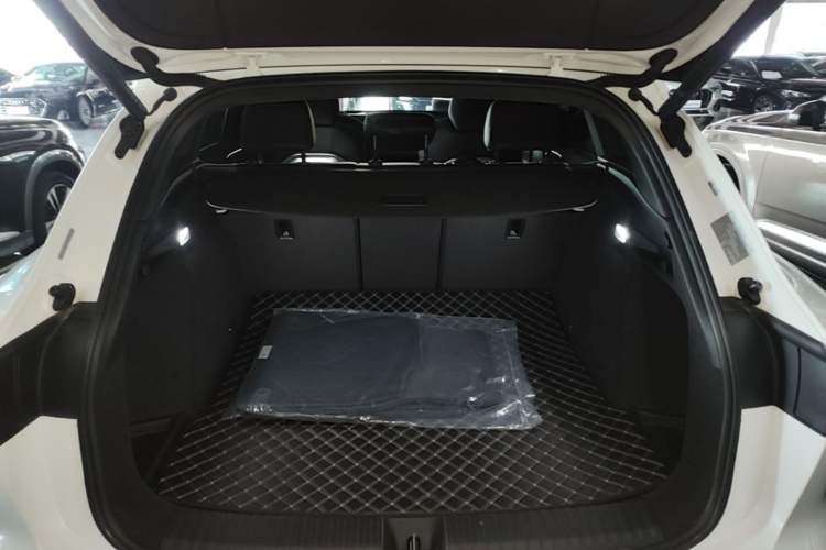 Used Audi Q6L e-tron 2026 Ultra-Long Range Edition Trunk