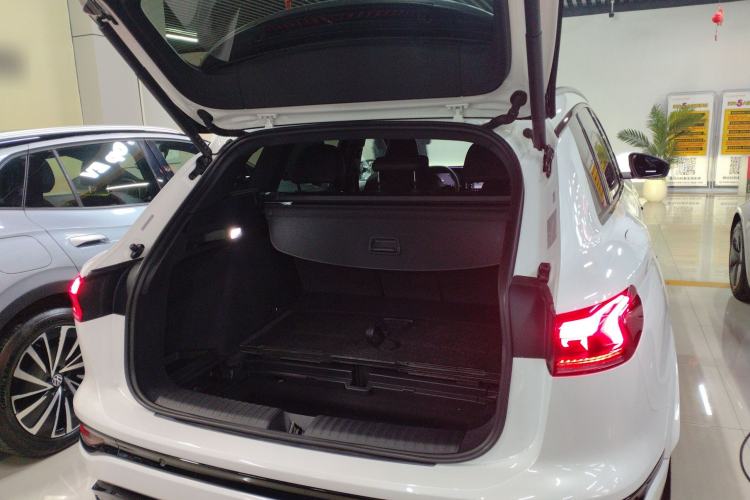 Used Audi Q6L e-tron 2026 First Launch Navigation Edition Trunk