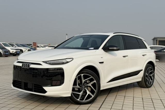 Used Audi Q6L e-tron 2026 First Launch Navigation Edition