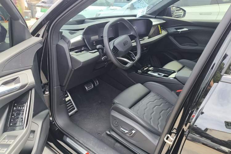 Used Audi Q6L Sportback e-tron 2026 Ultra-Long Range Edition Driver Seat