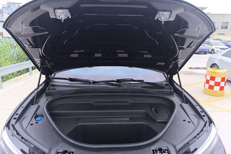 Used Audi Q6L Sportback e-tron 2026 Ultra-Long Range Edition Engine Bay