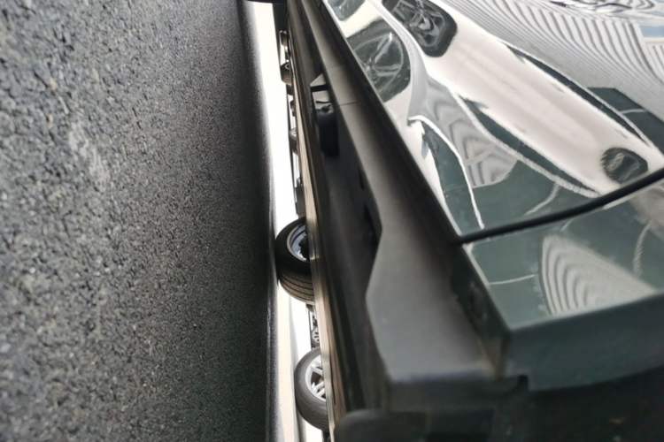 Used Audi Q6L Sportback e-tron 2026 First-Release Navigation Edition Left Side Sill
