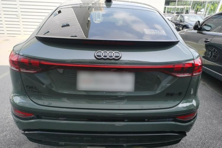 Used Audi Q6L Sportback e-tron 2026 First-Release Navigation Edition Rear