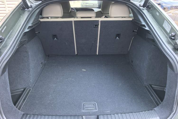 Used Audi Q6L Sportback e-tron 2026 First-Release Navigation Edition Trunk