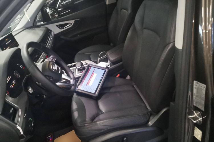 Used Audi Q7 2016 40 TFSI S line Sport Edition Left Front Seat