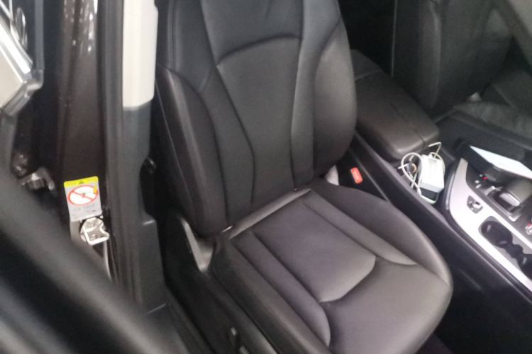 Used Audi Q7 2016 40 TFSI S line Sport Edition Right Front Seat