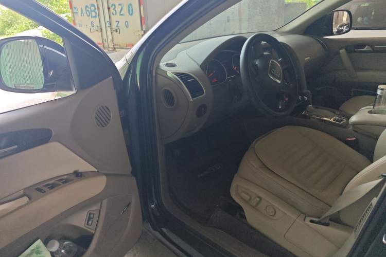 Used Audi Q7 2007 3.6 FSI quattro Technology Edition Driver Seat