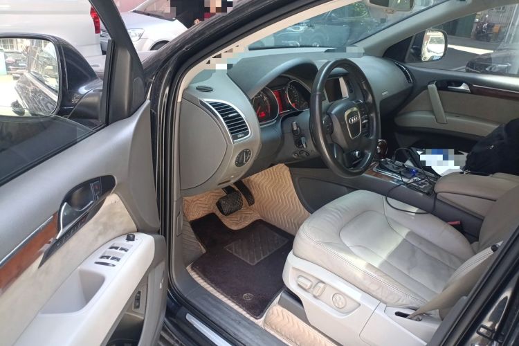 Used Audi Q7 2007 3.6 FSI quattro Comfort Model Driver Seat
