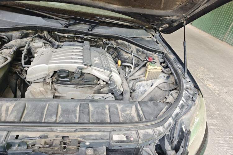Used Audi Q7 2007 3.6 FSI quattro Technology Edition Engine Bay Left