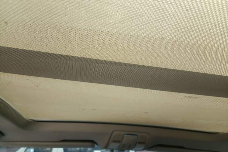 Used Audi Q7 2007 3.6 FSI quattro Comfort Model Headliner