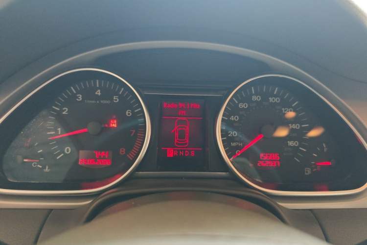 Used Audi Q7 2007 3.6 FSI quattro Technology Edition Instrument Cluster