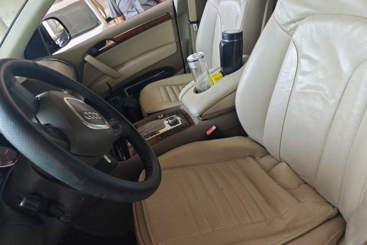 Used Audi Q7 2007 3.6 FSI quattro Technology Edition Left Front Seat