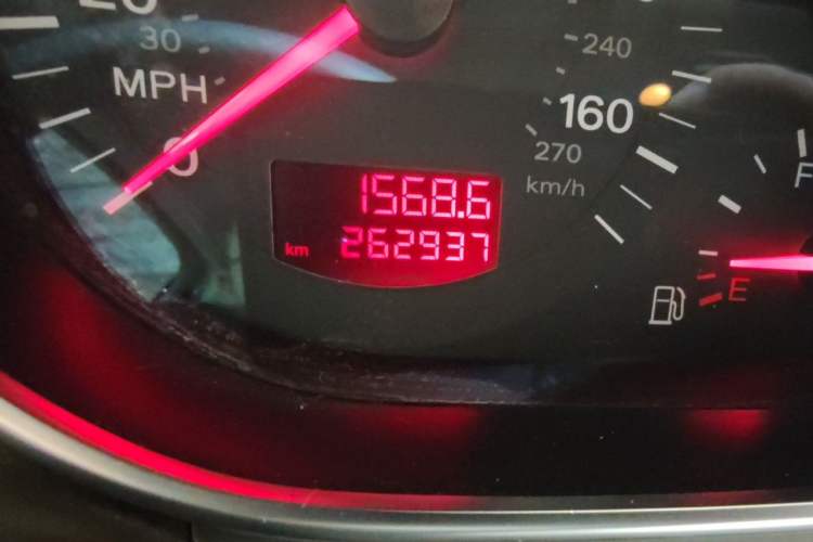 Used Audi Q7 2007 3.6 FSI quattro Technology Edition Odometer Close Up