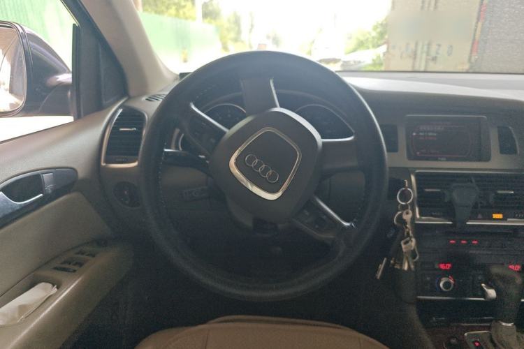 Used Audi Q7 2007 3.6 FSI quattro Technology Edition Steering Wheel