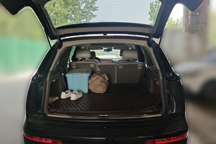 Used Audi Q7 2007 3.6 FSI quattro Technology Edition Trunk