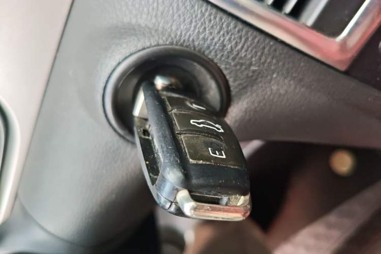 Used Audi Q7 2007 3.6 FSI quattro Technology Edition Vehicle Key