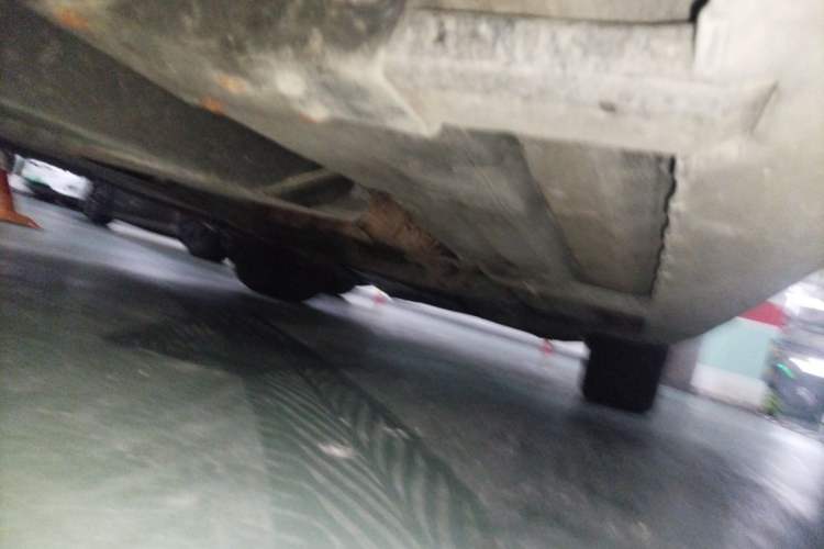 Used Audi Q7  Chassis Rear Right