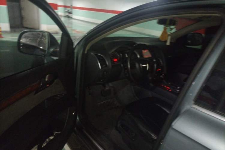 Used Audi Q7  Driver Seat