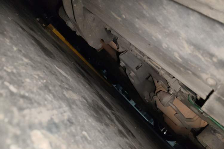 Used Audi Q7  Chassis Front Right