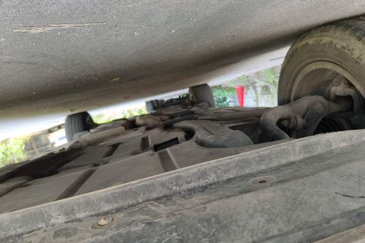 Used Audi Q7 2010 3.6 FSI quattro base version Chassis Front