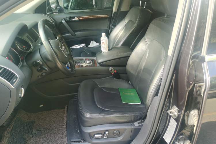Used Audi Q7 2010 3.6 FSI quattro Luxury Model Driver Seat
